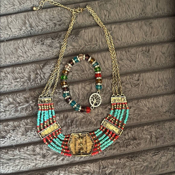 India Boutique Turquoise and Red Beaded Necklace Set - Picture 4 of 5